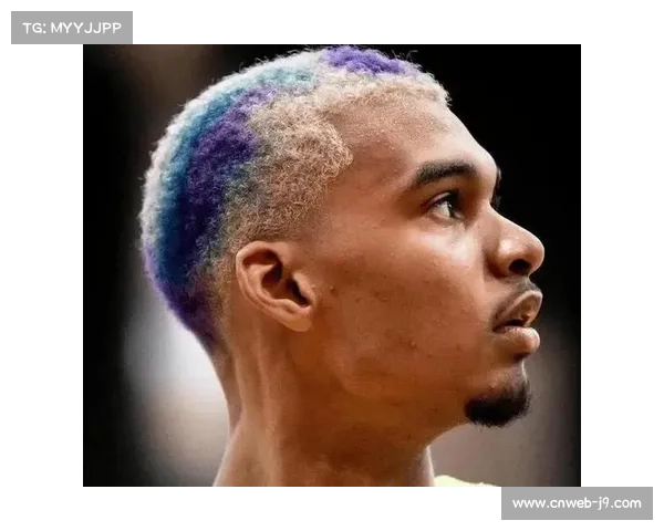 文班亚马少林寺剃度梗图走红,球迷认可其现役前五实力 文班亚马少林寺剃度梗图走红,球迷认可其现役前五实力