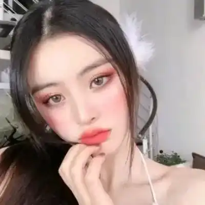 丁芷巧